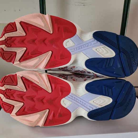 Adidas originals yung-1 Japanese Clouds Limited Edition size 10.5 - Picture 6 of 11